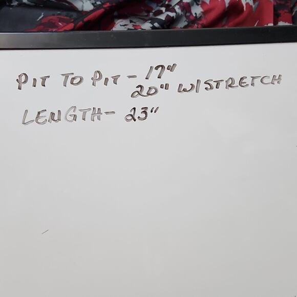 212 Collection Ruffled Red and Black Floral Tank/Blouse Size SM Dark Romantic - Picture 9 of 9